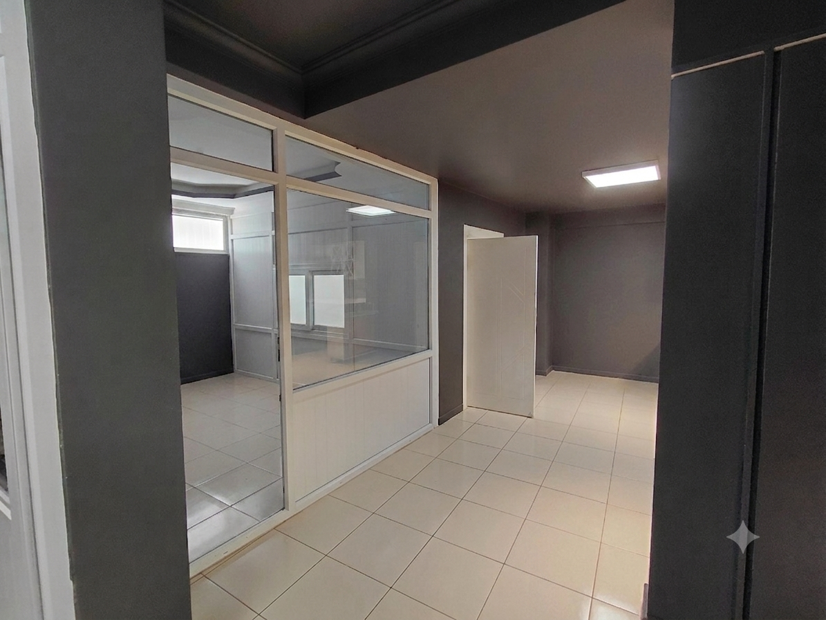 KURUOĞLU NDAN ŞEHİR MERKEZİNDE 520 M² KİRALIK İŞYERİ - 10